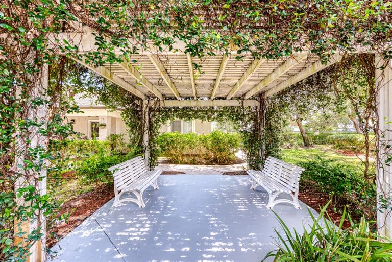 Cottages at Palm Beach – photo 4