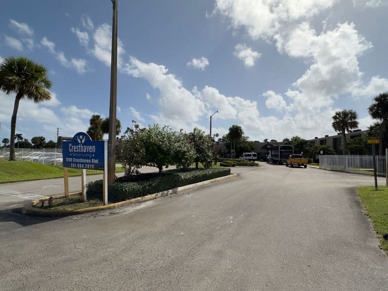 Cresthaven East – photo 4