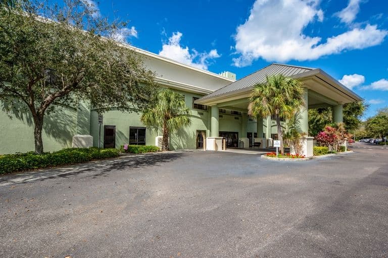 Elison Senior Living of Pinecrest – photo 3