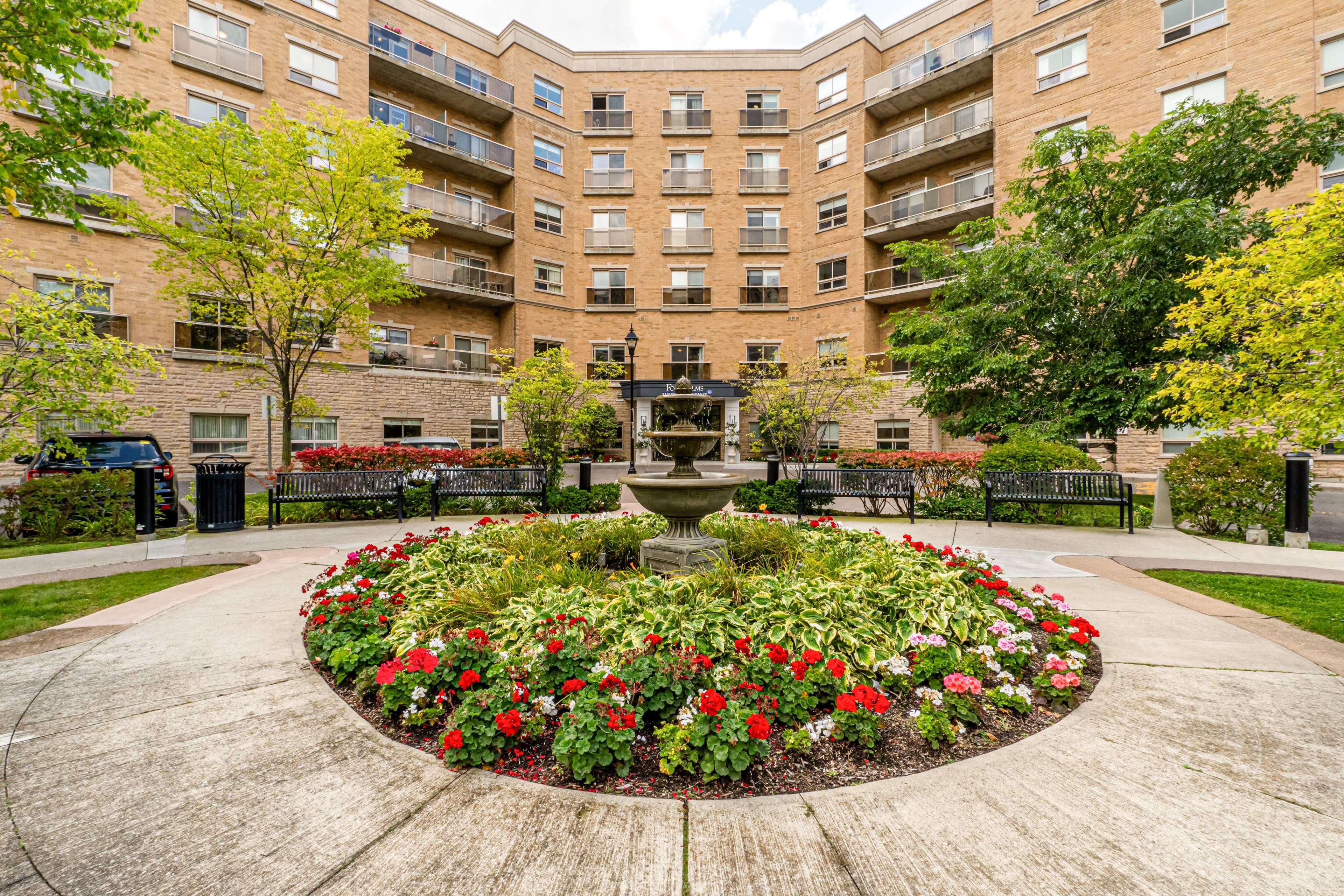 Four Elms Retirement Residence in Markham, ON - Gallery 1
