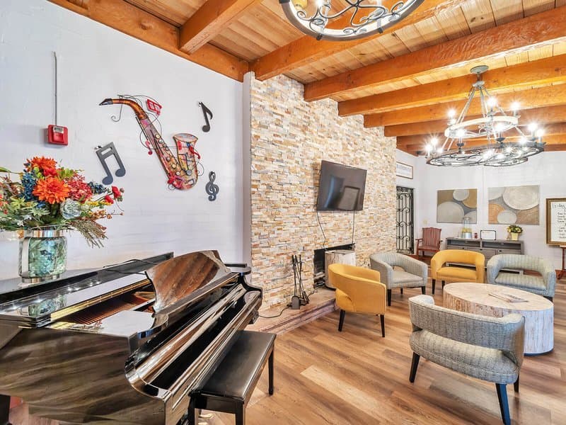 Gardens Care Senior Living Homestead in Lakewood, CO - Gallery 1