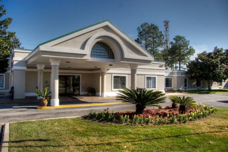 Grand Boulevard Health And Rehabilitation Center – photo 2