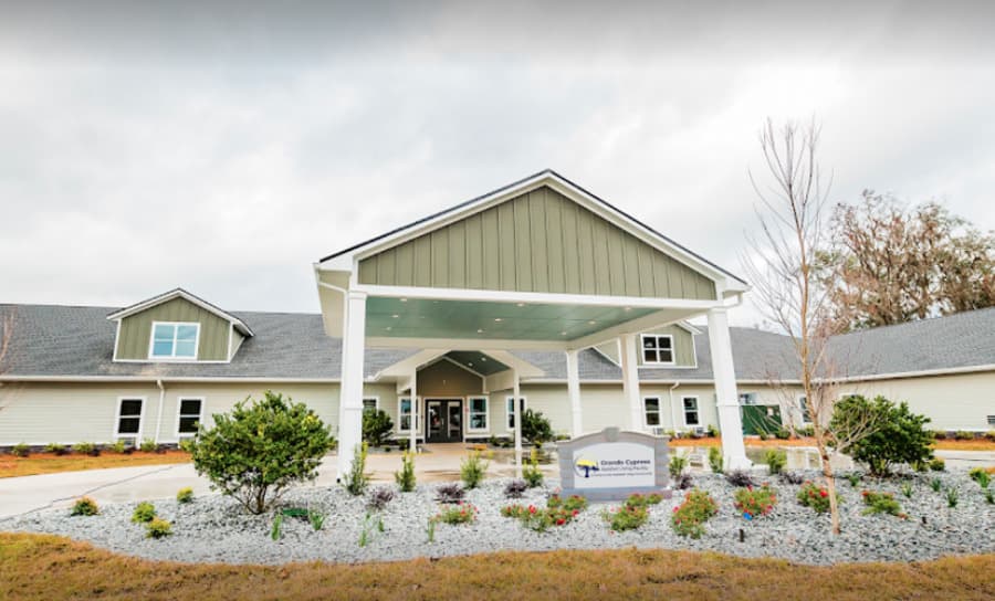 Grand Cypress Assisted Living Facility – photo 2