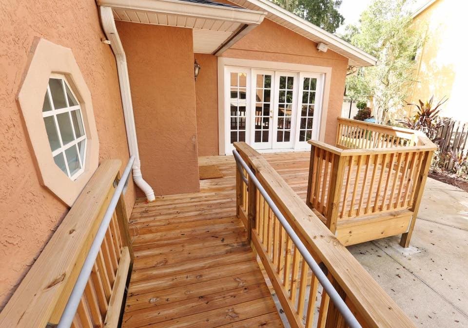 Hibiscus Oaks Assisted Living – photo 3
