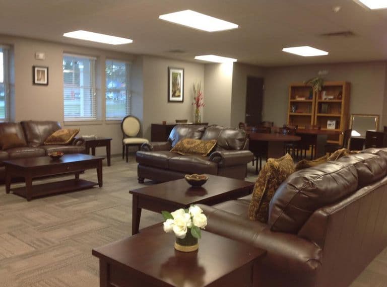 Hyde Park Assisted Living Facility – photo 4