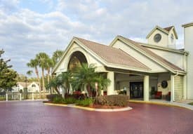 Island Lake Center – photo 2