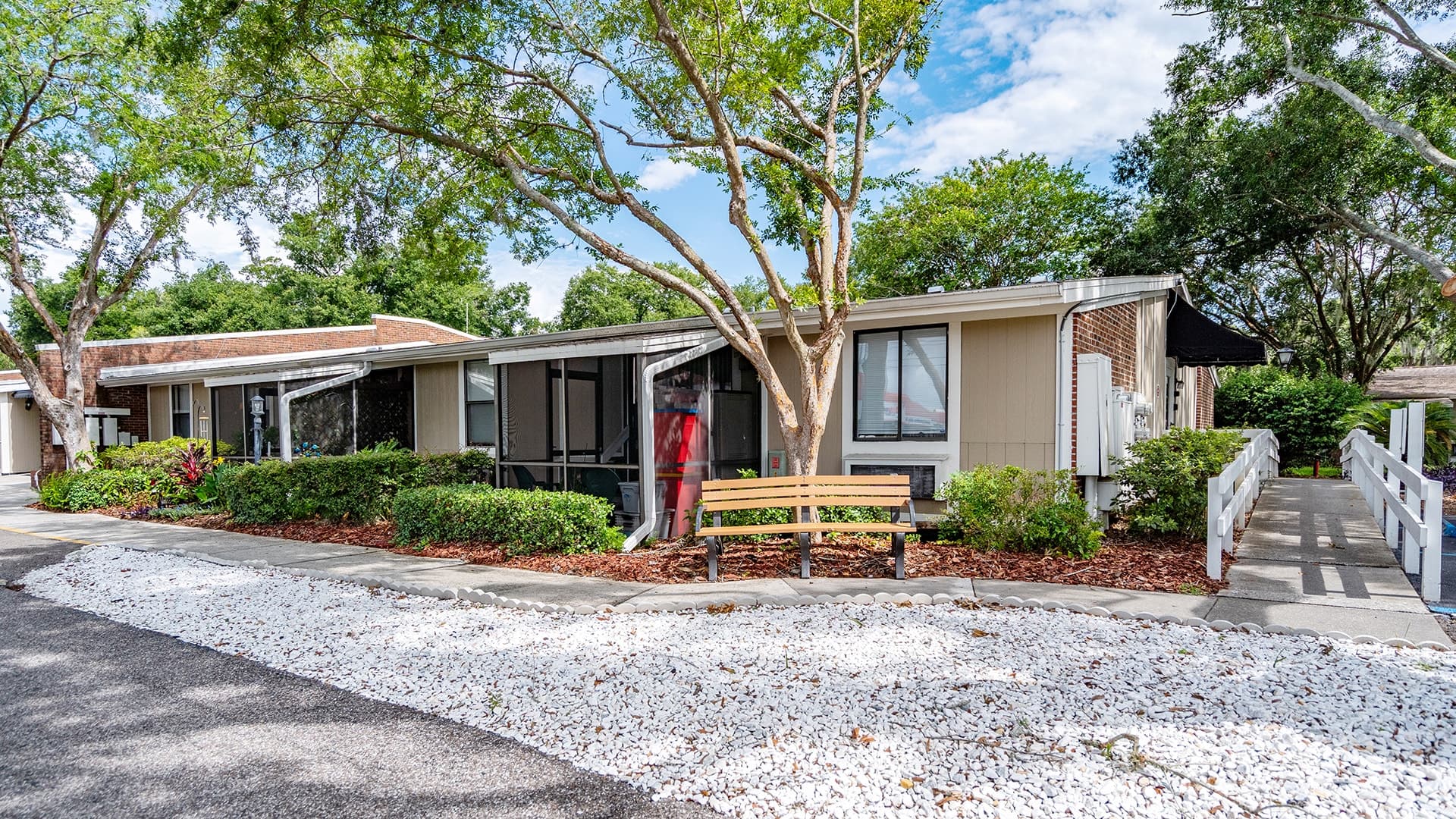 Lake Ridge Village – photo 2