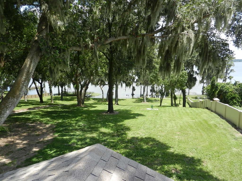 Lakeshore Living Inc – photo 2
