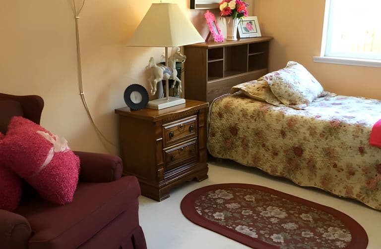 Lakeview Manor Assisted Living Facility – photo 4
