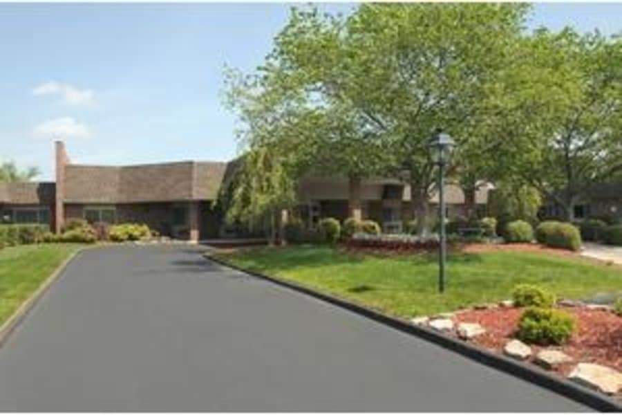 Life Care Center Of Athens in Athens, TN - Gallery 1