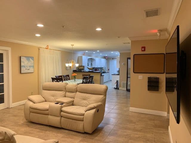Ocean Breeze Assisted Living Facility – photo 3