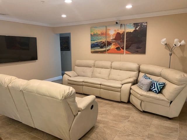 Ocean Breeze Assisted Living Facility – photo 4