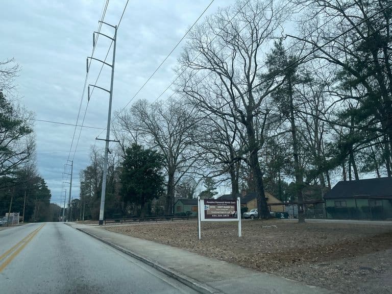 Peoples Personal Care Home #3 in Decatur, GA - Gallery 1
