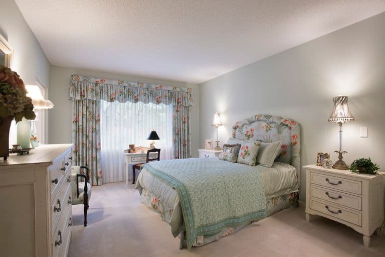 Regency Oaks Senior Living Community – photo 3