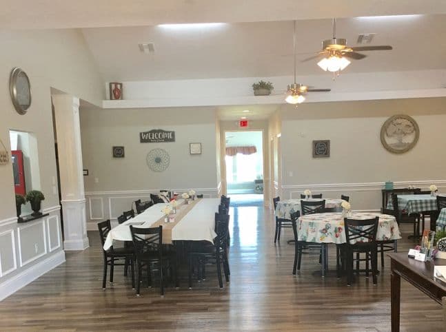 Rising Oaks Assisted Living – photo 3
