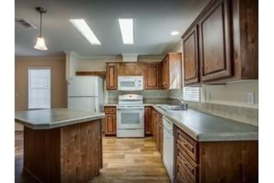 Rocky Creek Village – photo 2