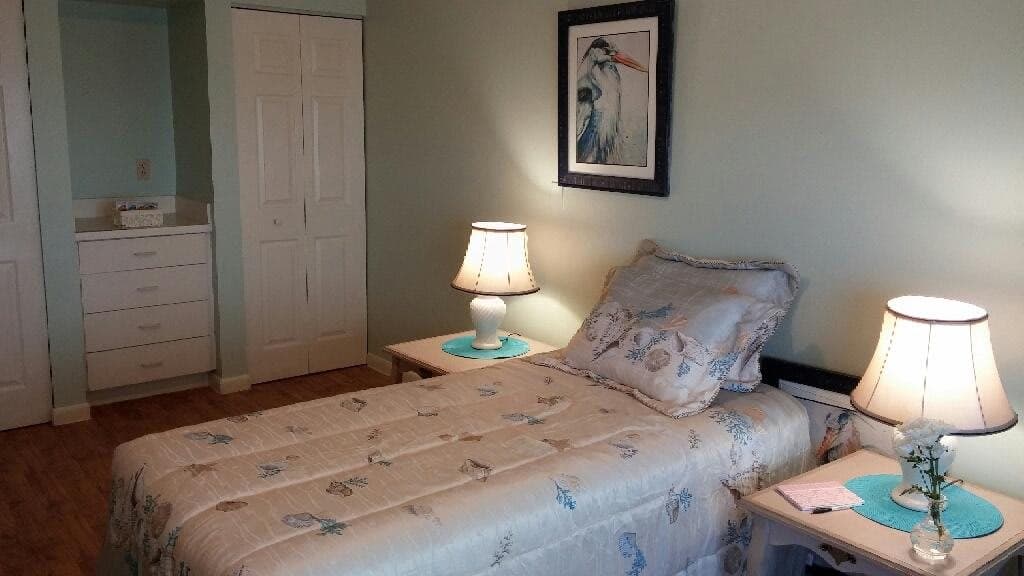 Seaside Manor – photo 2