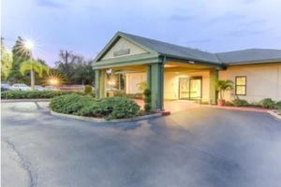 Solaris Healthcare Bayonet Point – photo 2