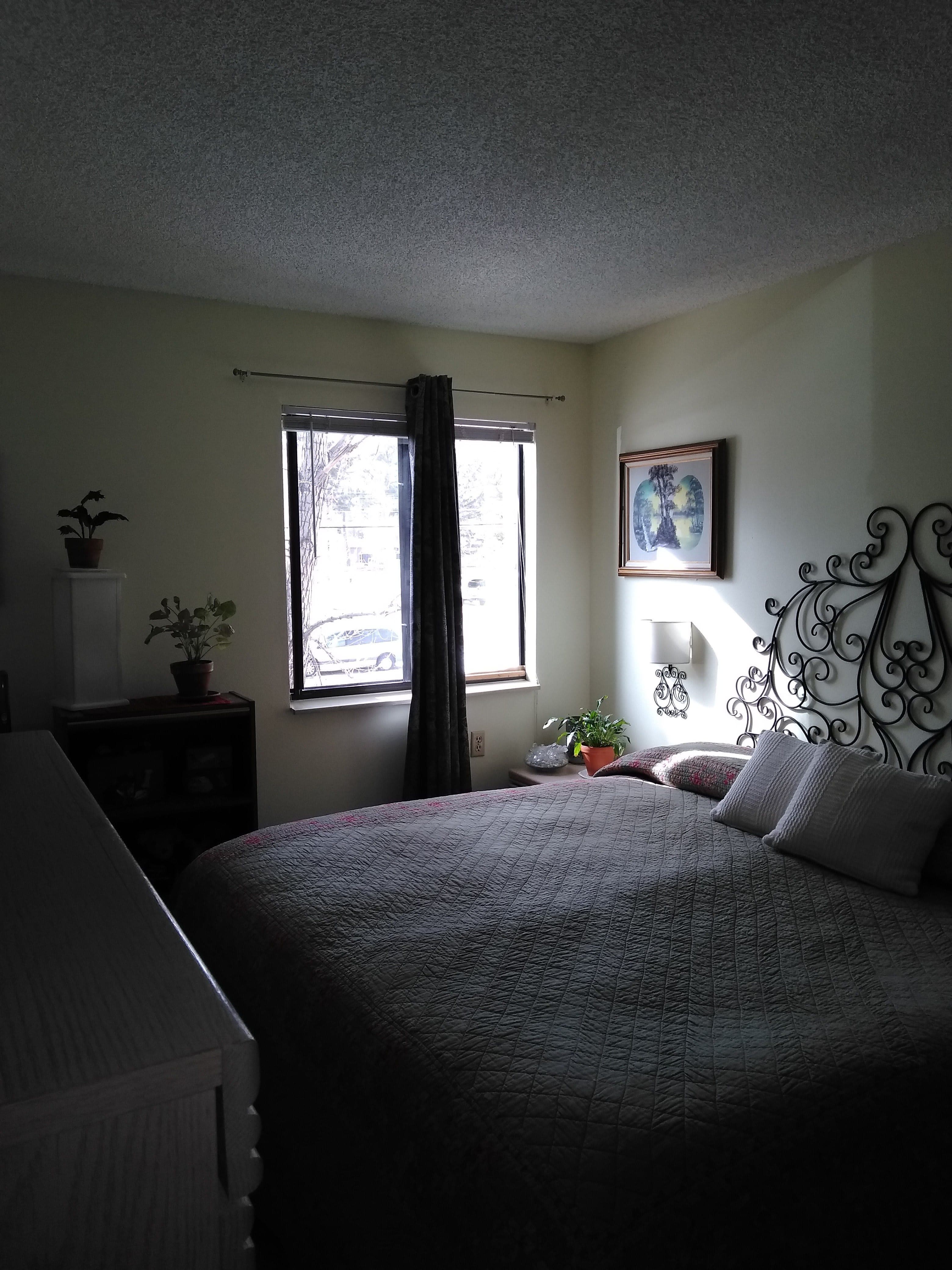 Sunrise Manor in Oxnard, CA - Gallery 1