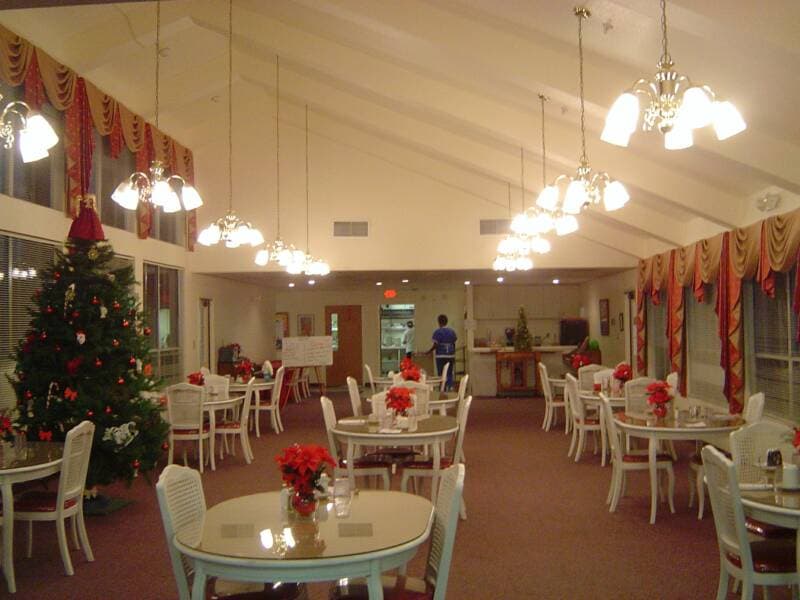 The Courtyard Assisted Living – photo 2