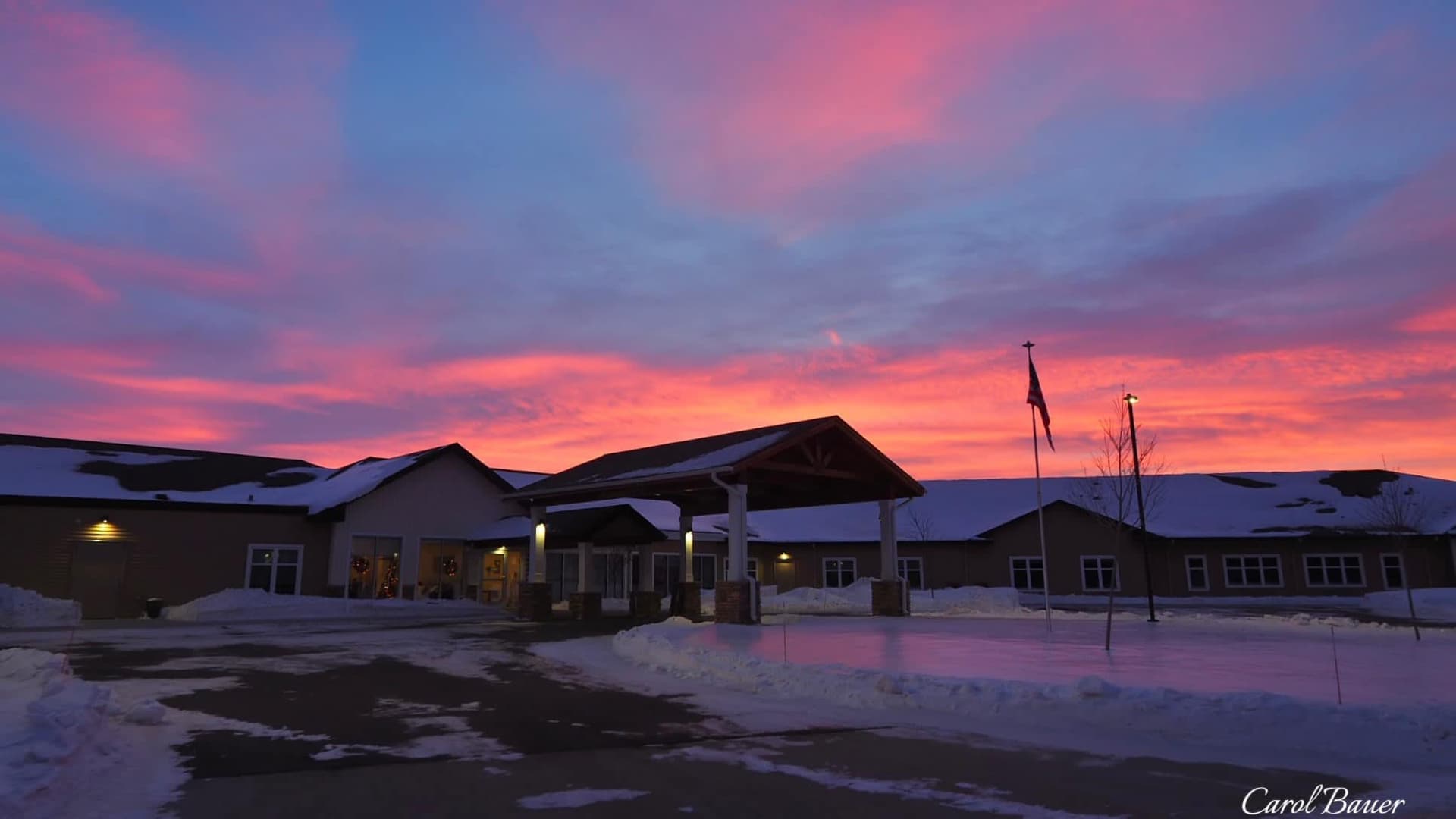 Water's Edge Assisted Living – photo 2