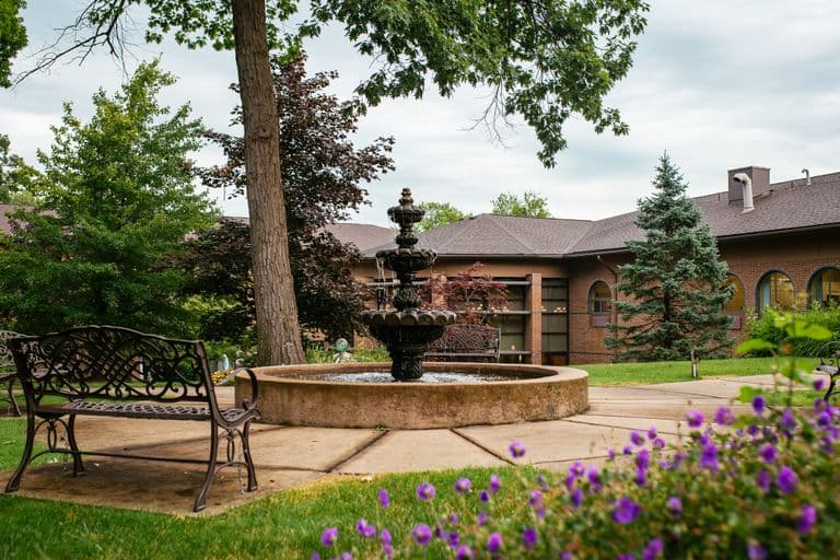 Livonia Comfort Care Assisted Living And Memory Care in Livonia, MI - Main View