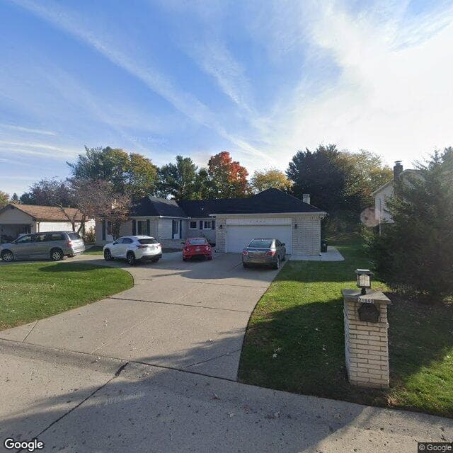 Green Hill Manor in Farmington Hills, MI - Main View