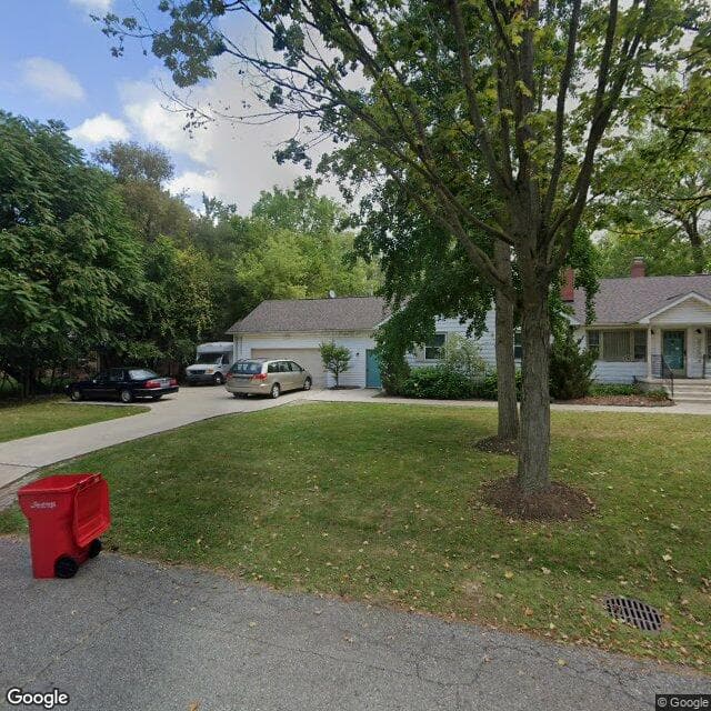 Plum Hollow House in Southfield, MI - Main View