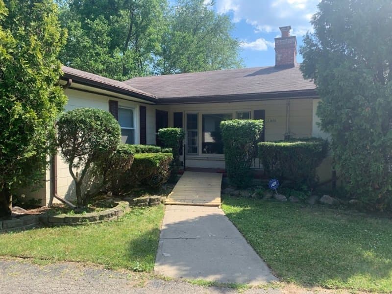 L & W Adult Foster Care Home in Southfield, MI - Main View