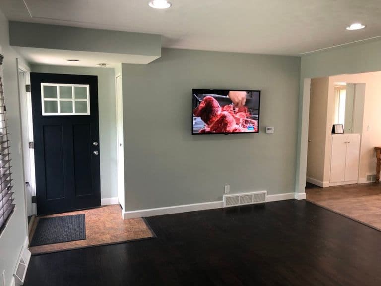 Oakwood Manor in Grand Rapids, MI - Main View