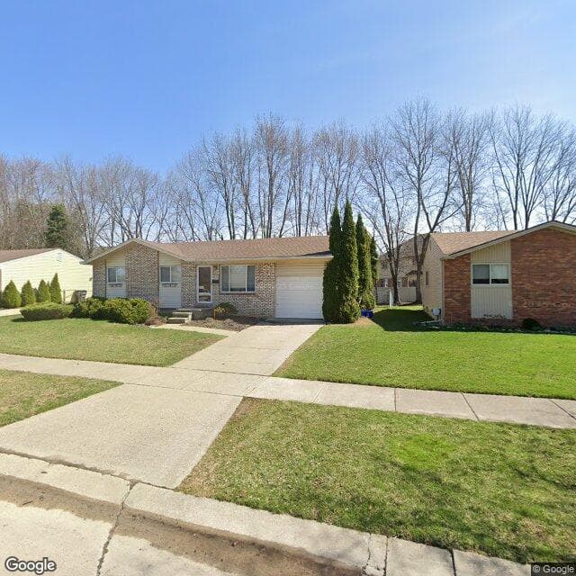 Greenbrier in Clinton Township, MI - Main View