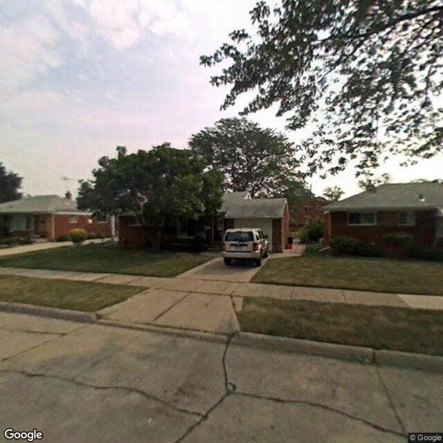 Lovinkare Adult Foster Care Home in Warren, MI - Main View