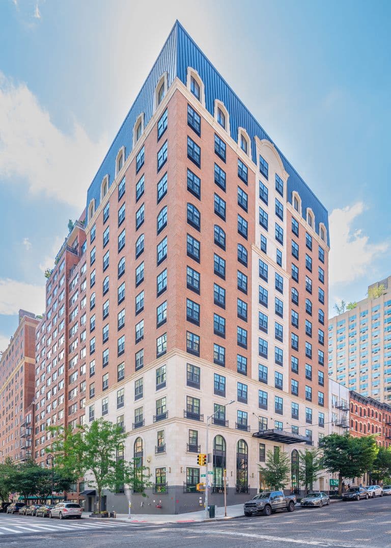 The Bristal At York Avenue in NY, NY - Main View