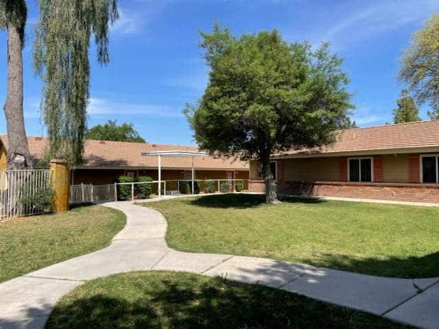 Whitestone Senior Living in Mesa, AZ - Main View