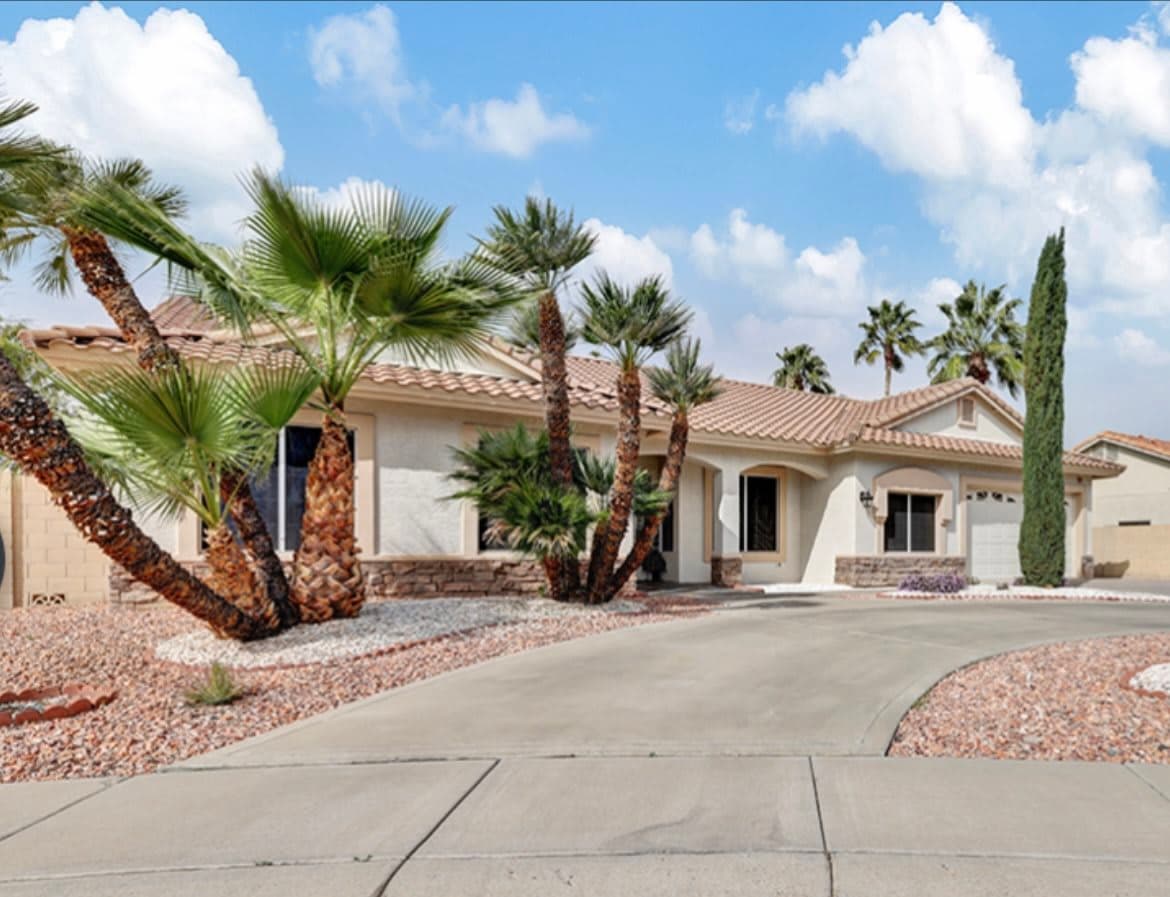 A Dignified Adult Care Home in Peoria, AZ - Main View