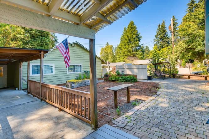 AFH Care With Dignity (2) in Mountlake Terrace, WA - Main View