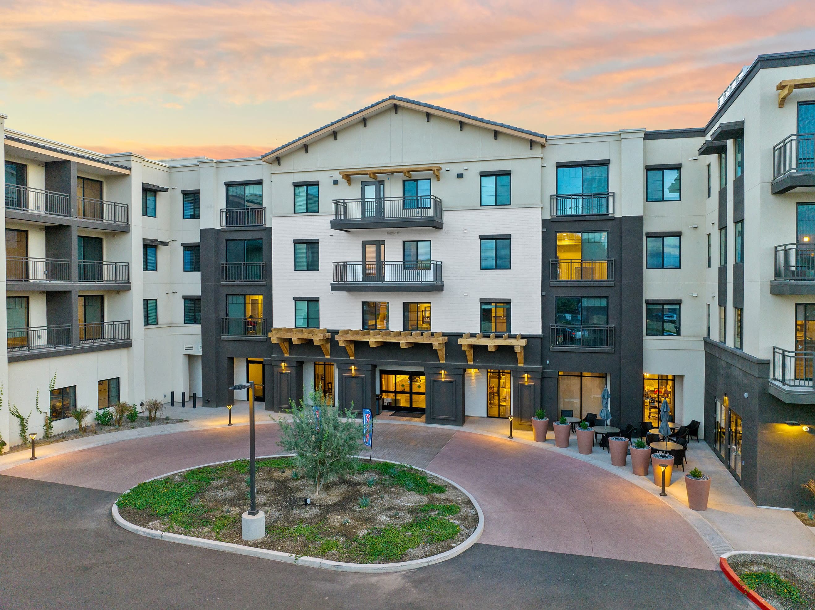 Acoya Shea by Cogir in Scottsdale, AZ - Main View