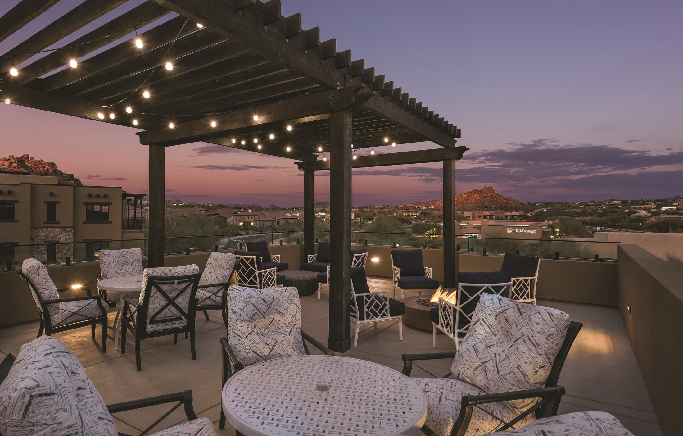 Acoya Troon by Cogir in Scottsdale, AZ - Main View