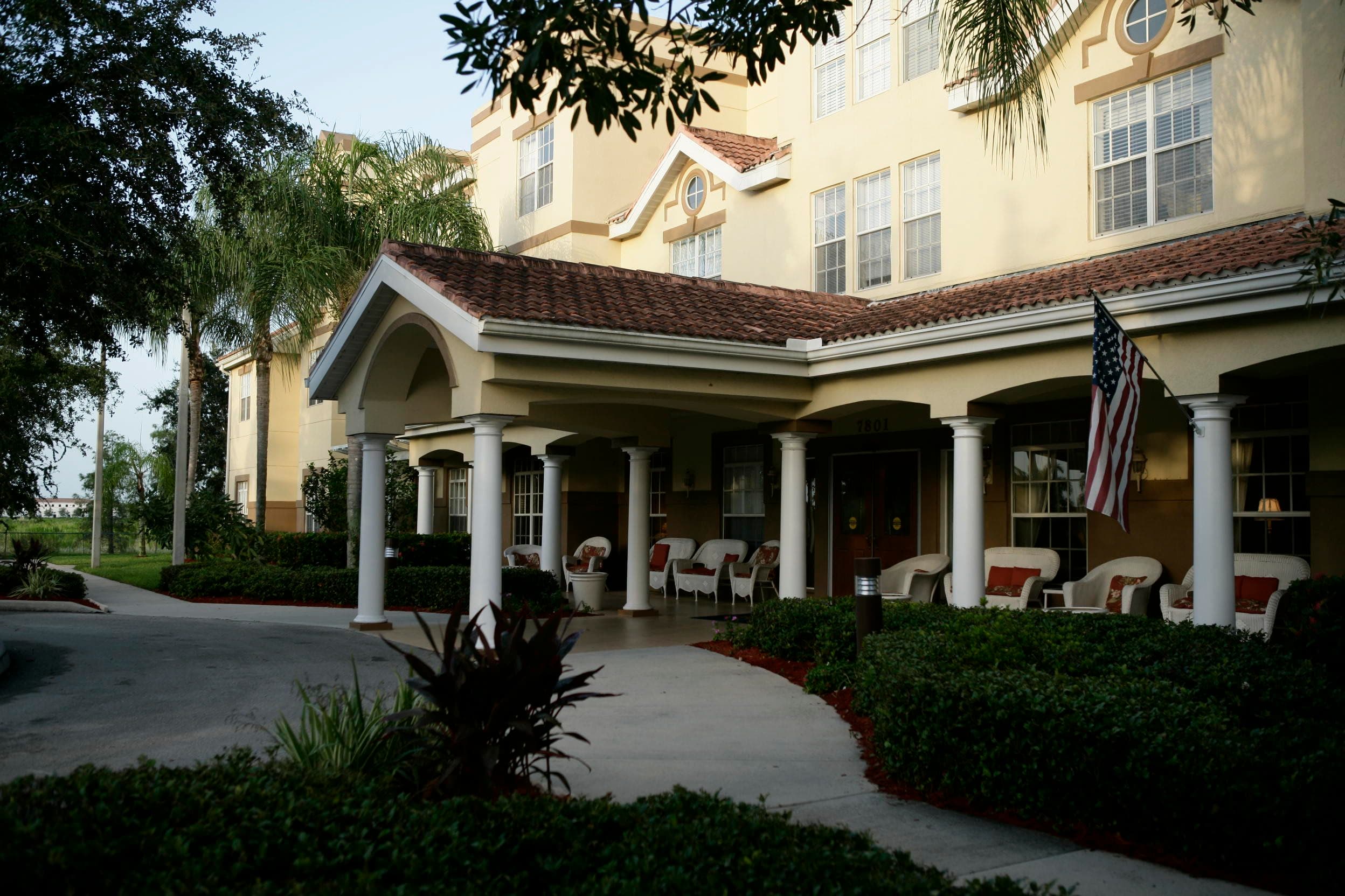 AdviniaCare Naples in Naples, FL - Main View