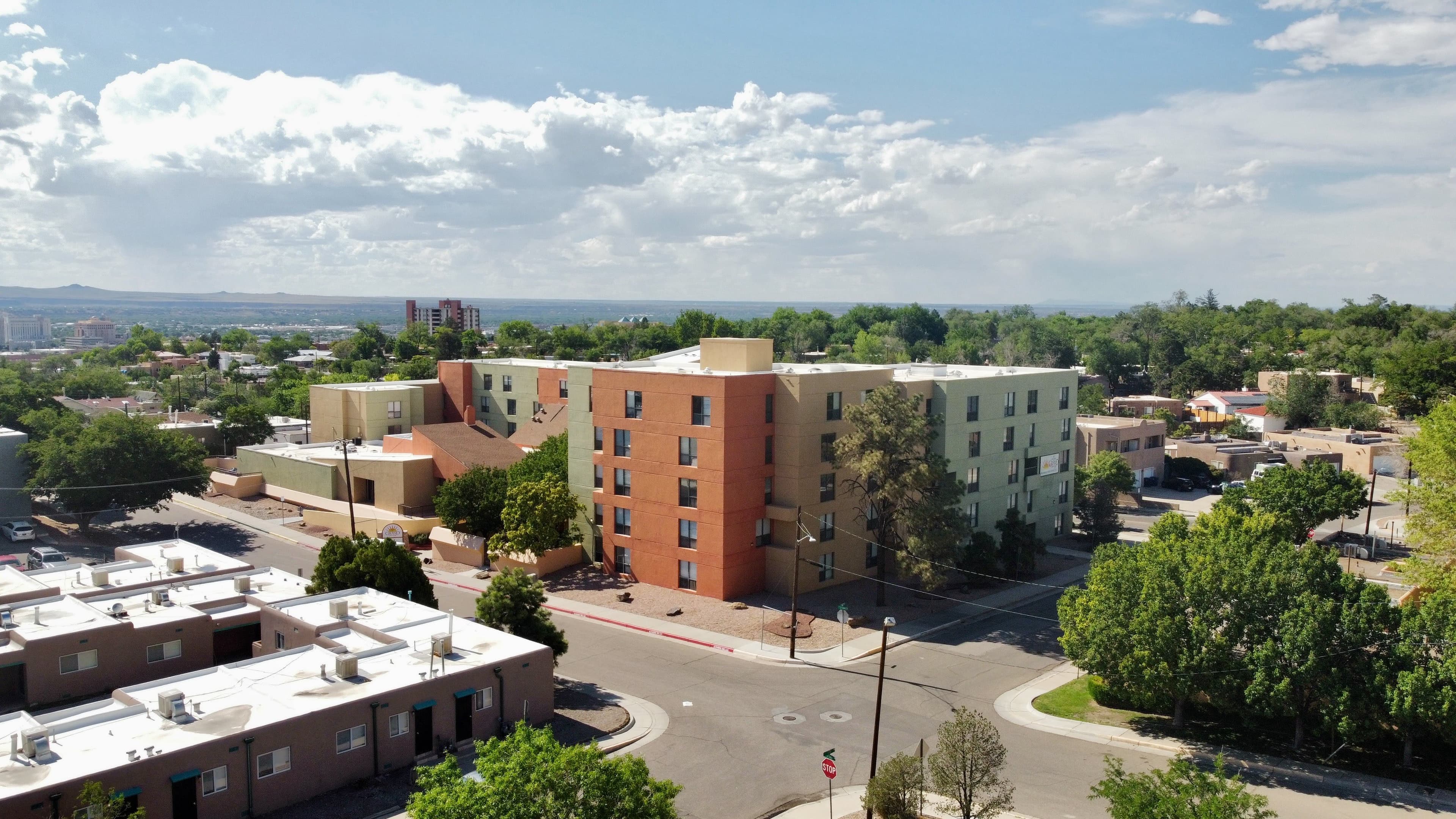 Albuquerque Grand Senior Living in Albuquerque, NM - Main View