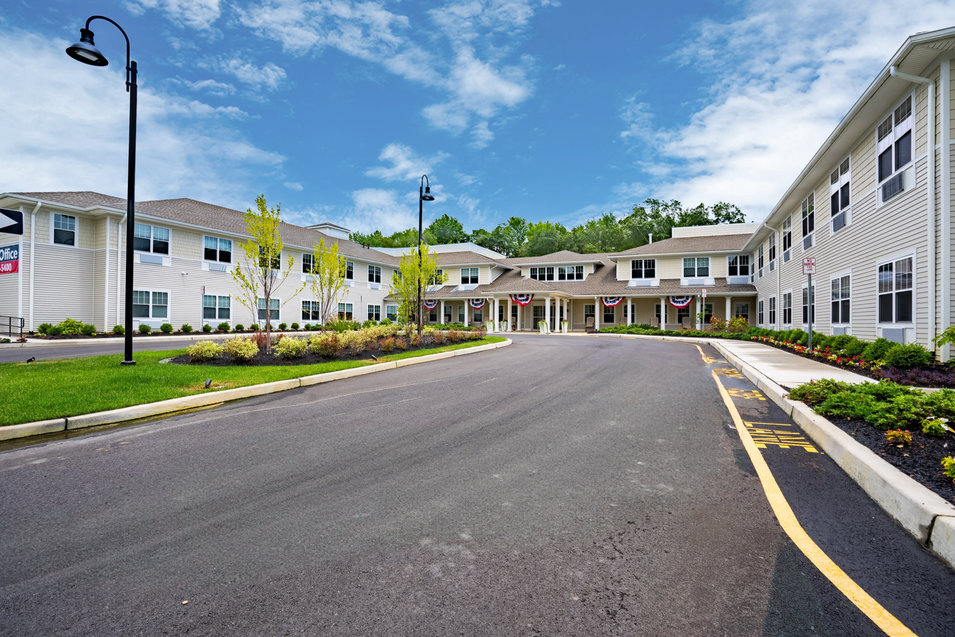 All American Assisted Living at Tinton Falls in Tinton Falls, NJ - Main View