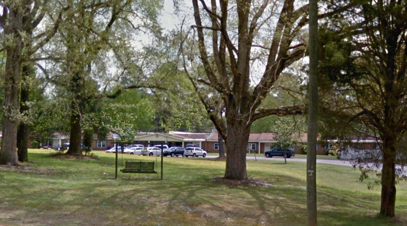 Alpha Magnolia Garden in Warrenton, NC - Main View