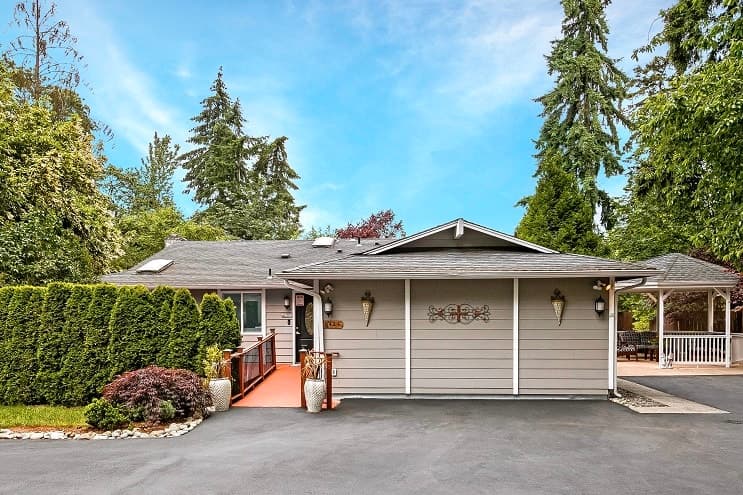Alpine Residences of Bridle Trails in Kirkland, WA