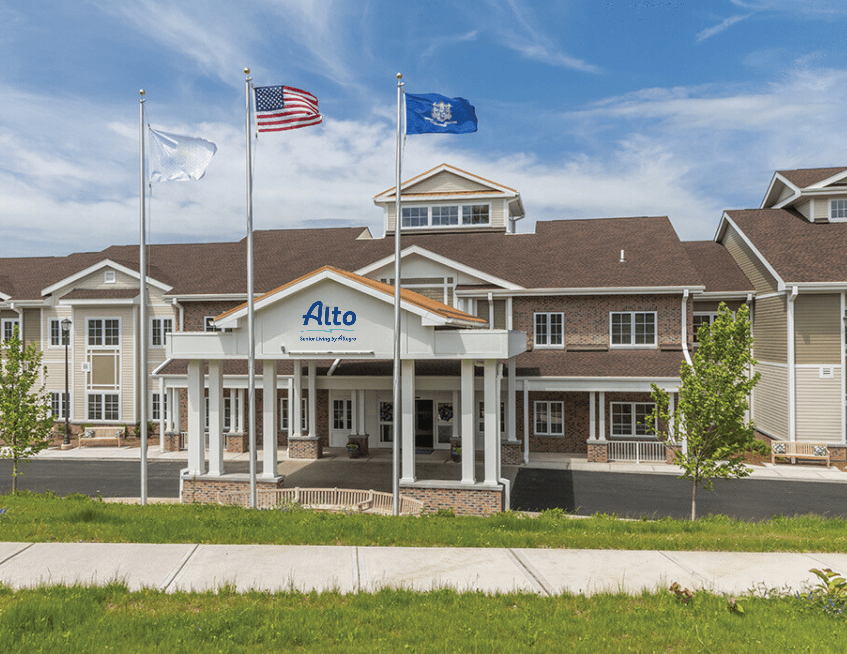 Alto Evergreen Walk in South Windsor, CT