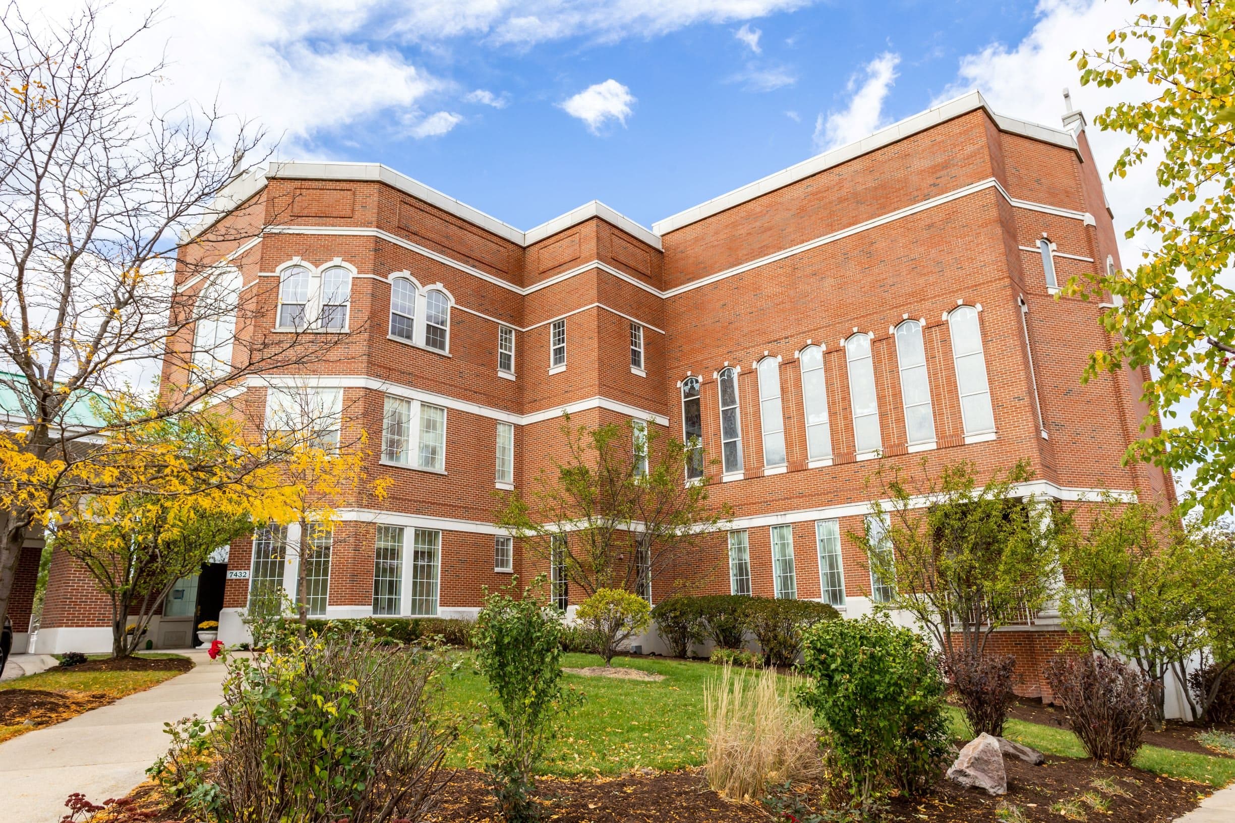 Amazing Grace Senior Living in Chicago, IL - Main View