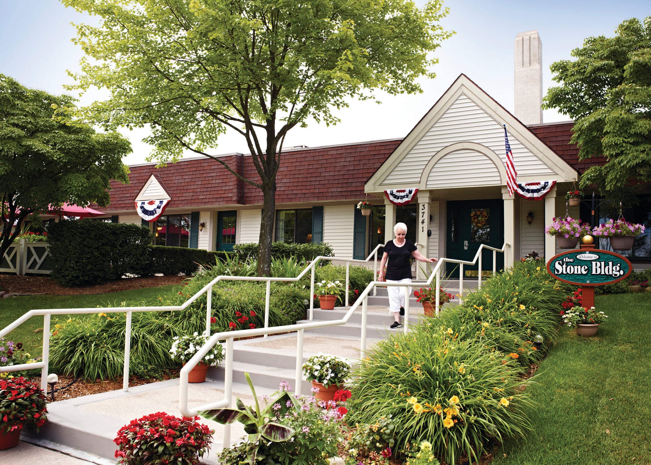 American House Stone Senior Living in Rochester Hills, MI - Main View
