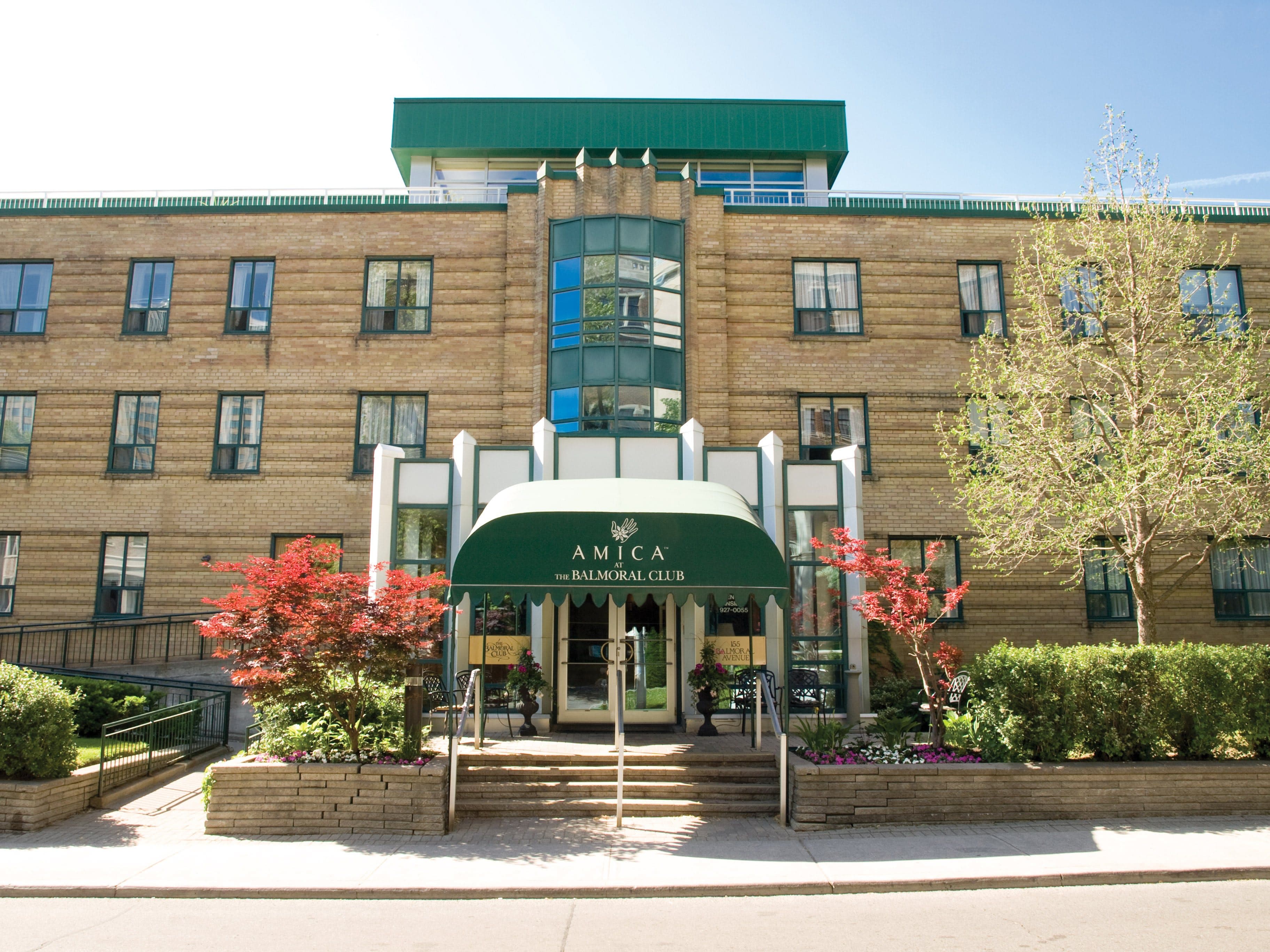 Amica Balmoral Club in Toronto, ON