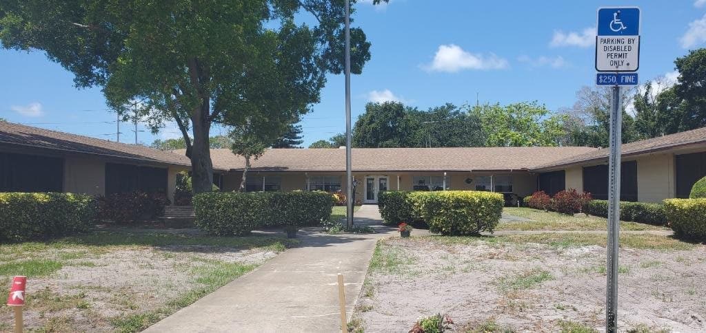 Angel Care Assisted Living in Saint Petersburg, FL