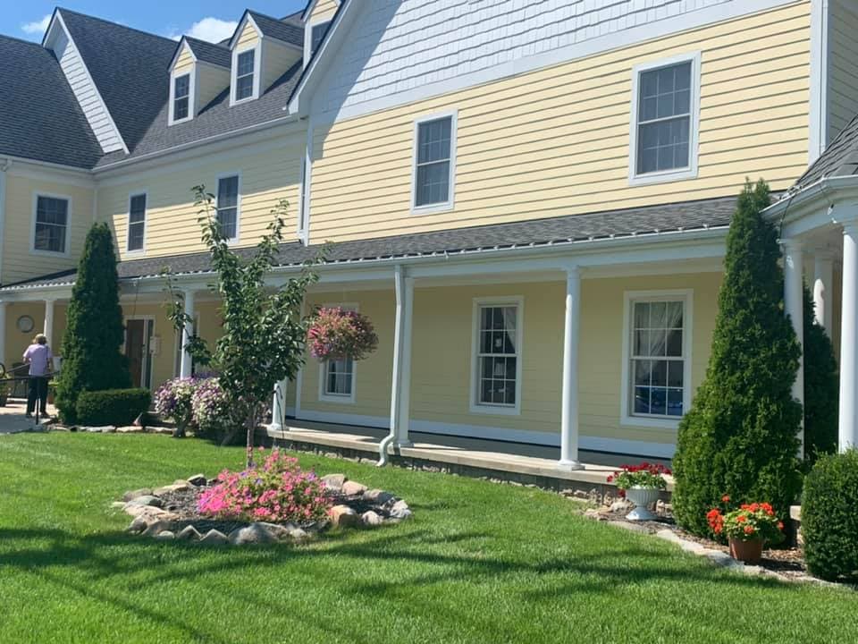 Angelica's Place in Romeo, MI - Main View