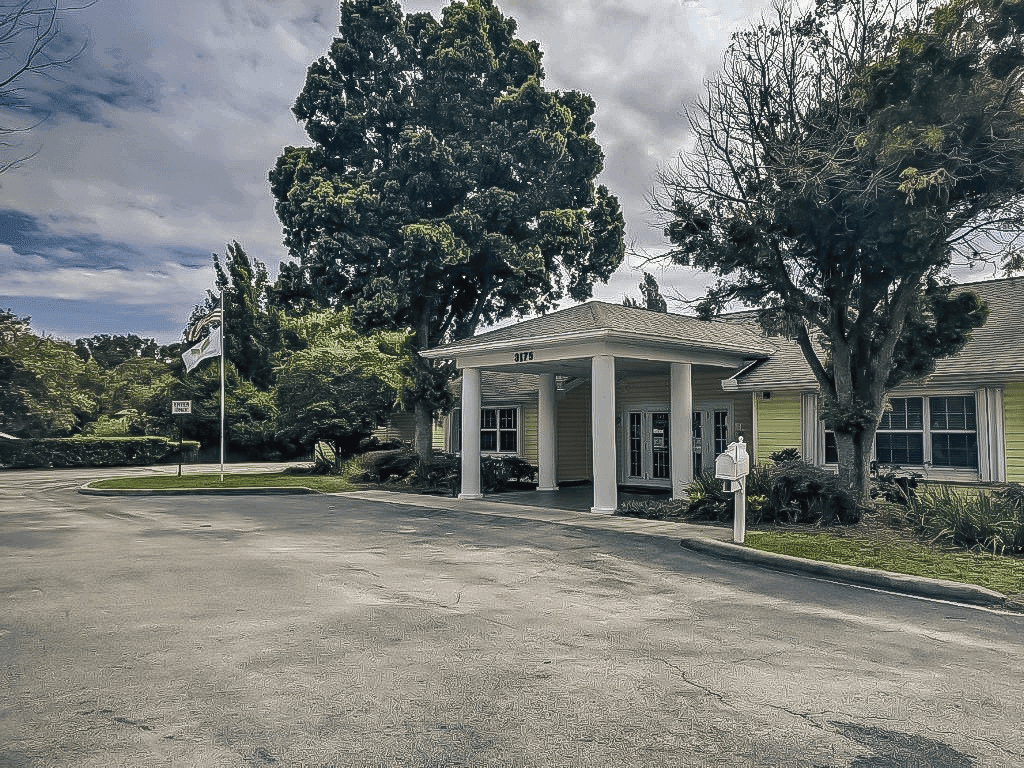 Angels Senior Living at Dunedin in Dunedin, FL - Main View